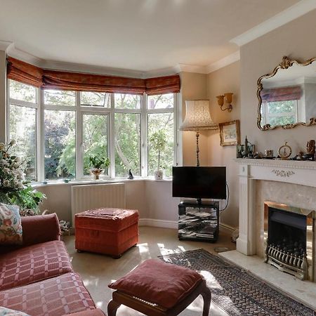 The Yellow House B&B Woodborough  外观 照片