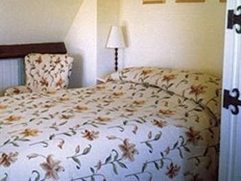 The Yellow House B&B Woodborough  外观 照片