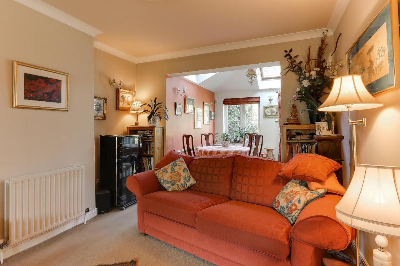 The Yellow House B&B Woodborough  外观 照片