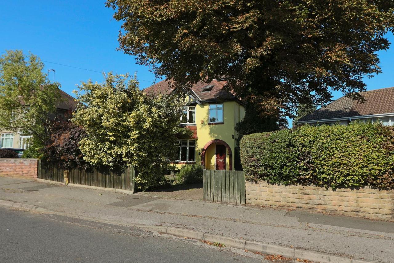 The Yellow House B&B Woodborough  外观 照片