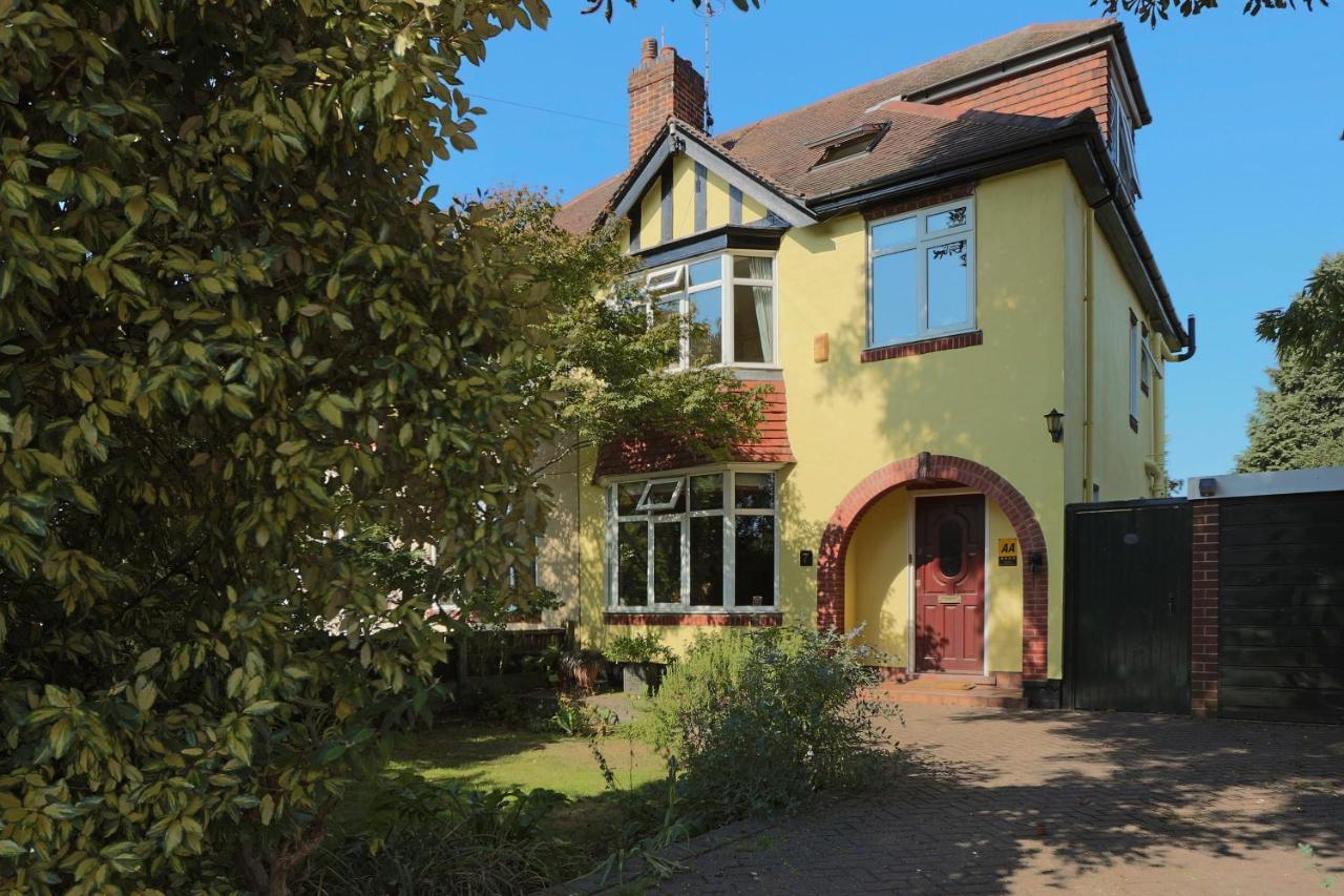 The Yellow House B&B Woodborough  外观 照片